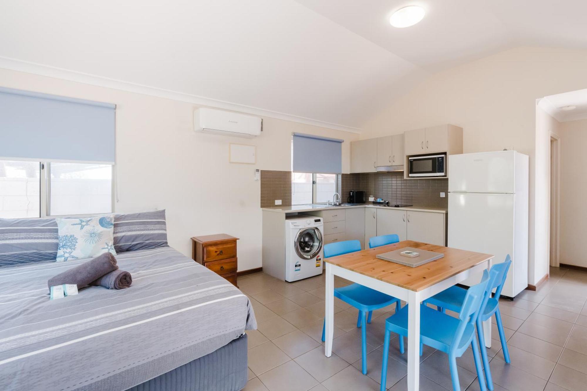 Apartamento Peoples Park Coral Bay Exterior foto