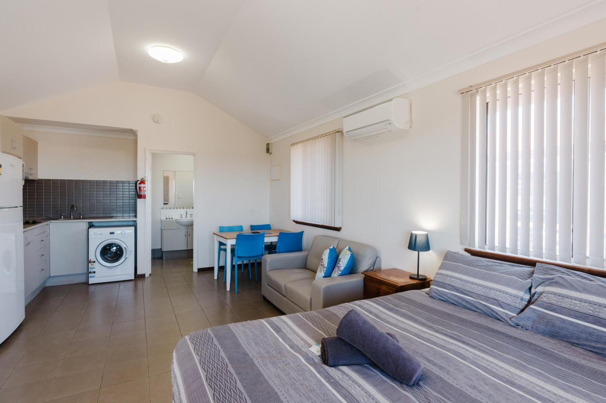 Apartamento Peoples Park Coral Bay Exterior foto