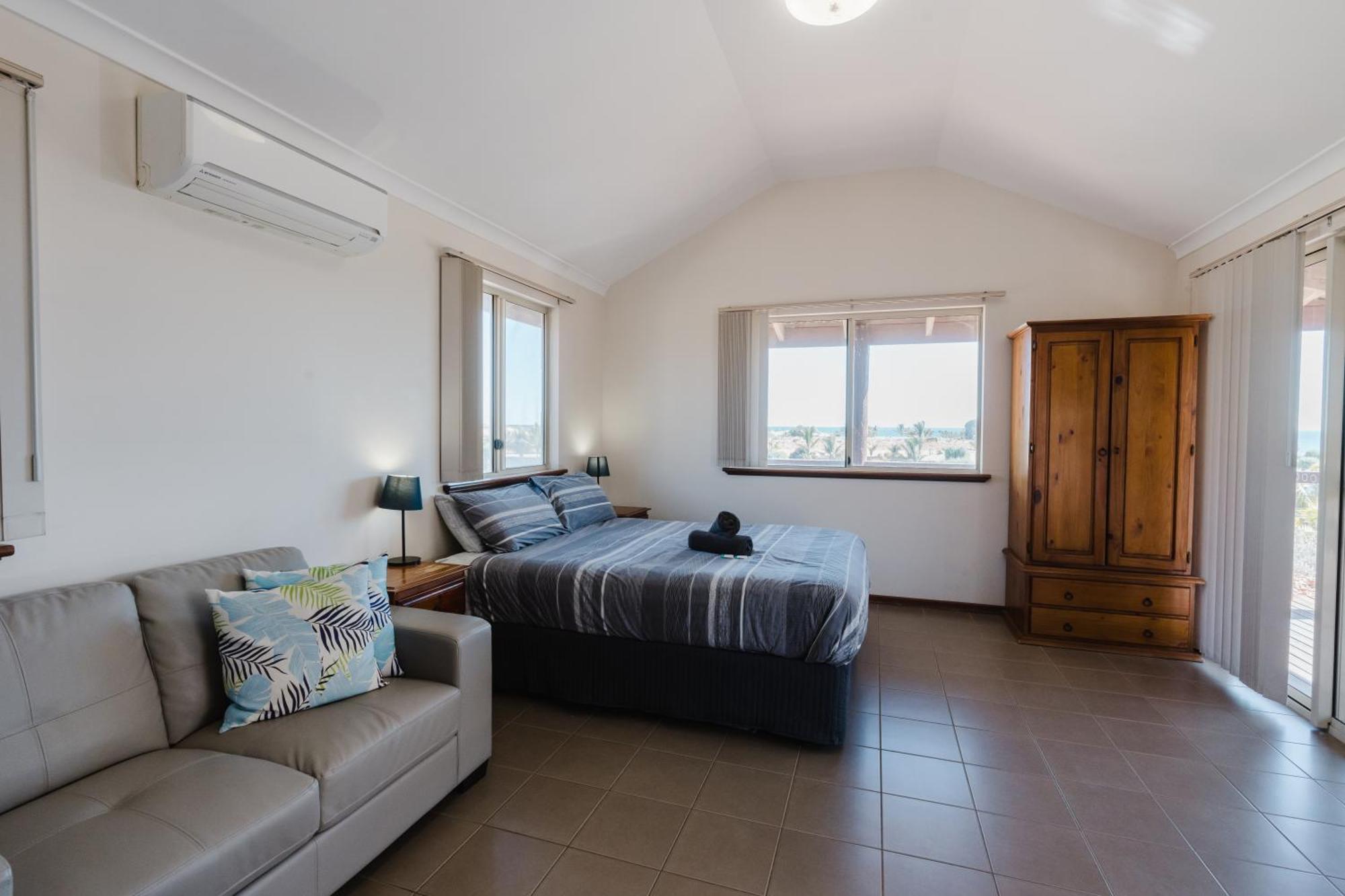 Apartamento Peoples Park Coral Bay Exterior foto