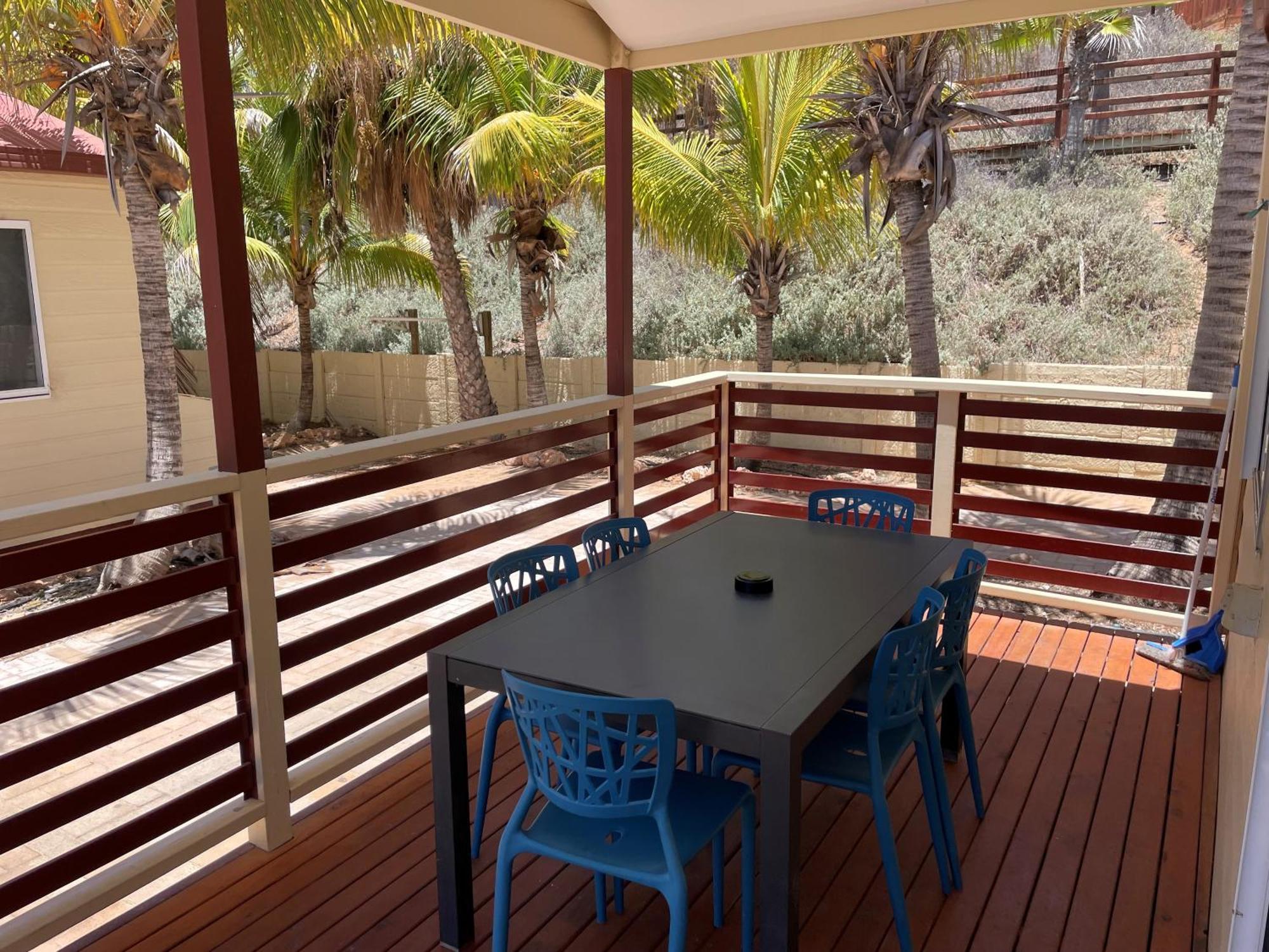 Apartamento Peoples Park Coral Bay Exterior foto